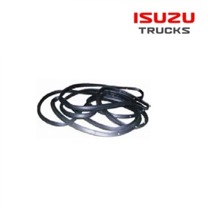 ISUZU DOOR WEATHERSTRIP RH 8-97892-902-0